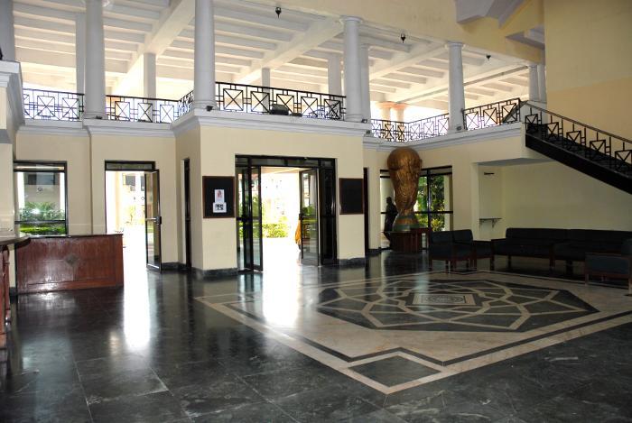 The Lake Land Country Club Residency Kolkata Exterior photo